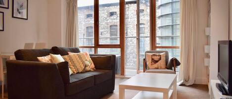 Lejlighed (1 Bedroom) | Stue | Tv