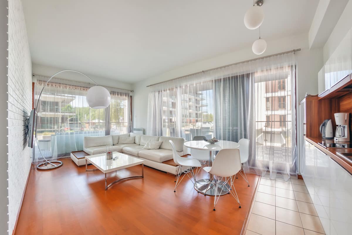 Apartment, 1 Double Bed with Sofa bed, Non Smoking (507) | Iron/ironing board, individually decorated, individually furnished