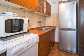 Apartment, Poolblick | Eigene Küche | Großer Kühlschrank, Mikrowelle, Ofen, Herdplatte