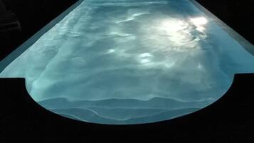 Seasonal outdoor pool, pool umbrellas, sun loungers