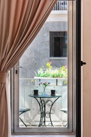 Exterior - Toledo Lifestyle (Naples)