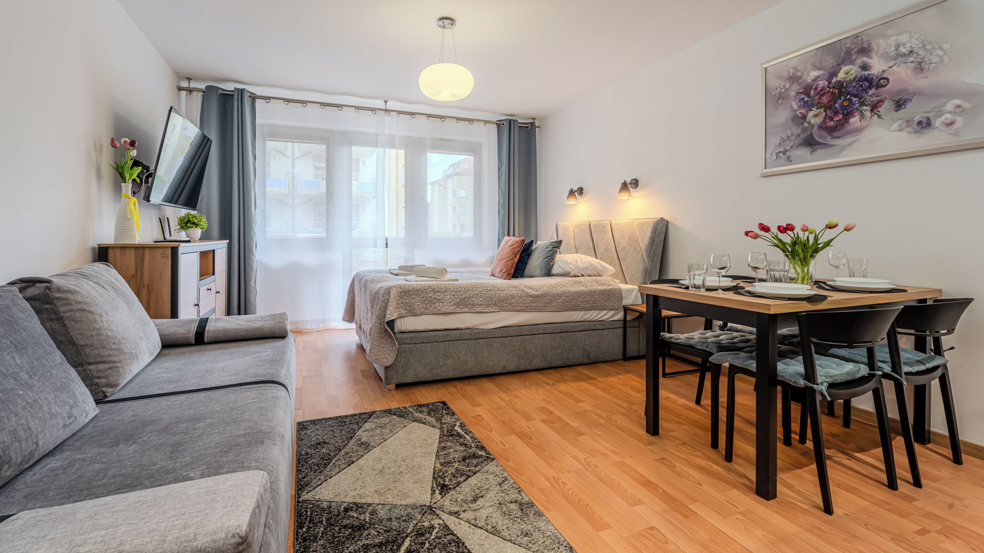 Apartment (16 ul. Zdrojowa 26) | Aire de séjour | Téléviseur à écran plat de 30 po avec télévision par câble, téléviseur