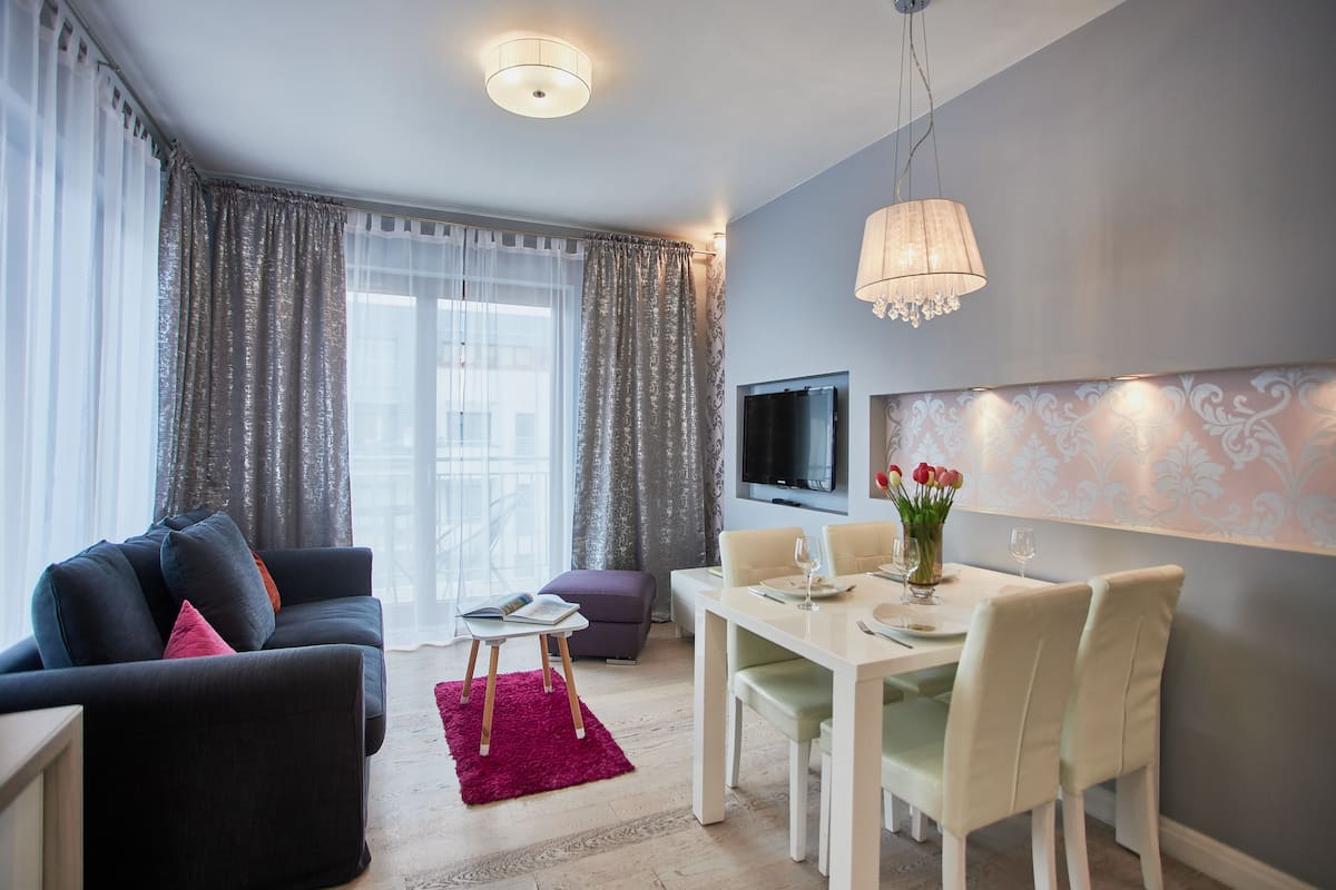 Apartment (13/18) | Living area | Flat-screen TV