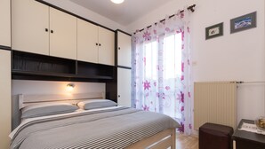 Apartment, 4 Bedrooms | 4 bedrooms, WiFi (free), bed sheets - Apartments Juranic (Krk)
