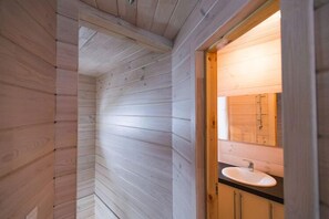 Villa, 2 Double Beds, Non Smoking | Bathroom