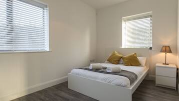 Business Cottage, Multiple Beds, Non Smoking, Garden View