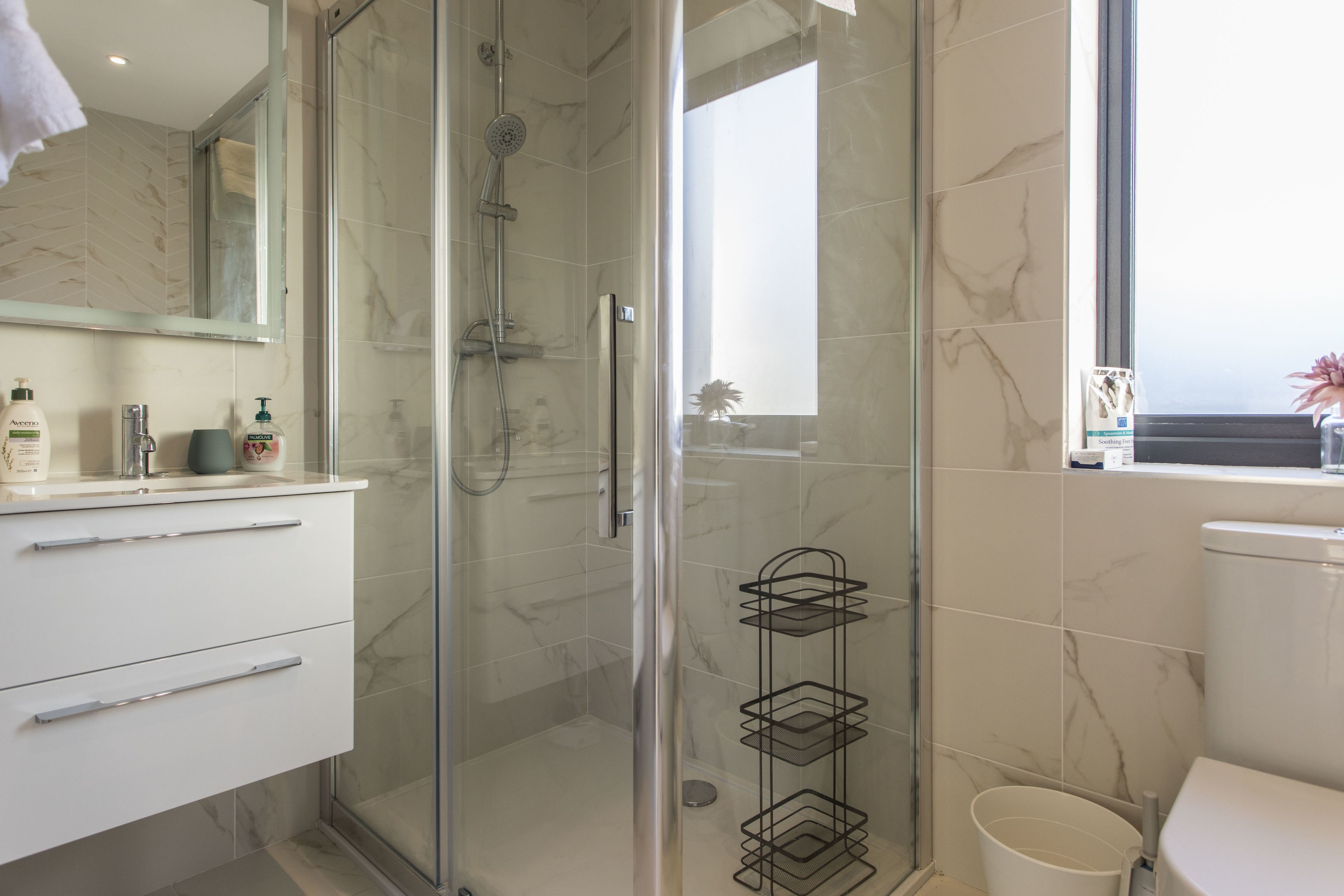 Business Cottage, Multiple Beds, Non Smoking, Garden View | Bathroom