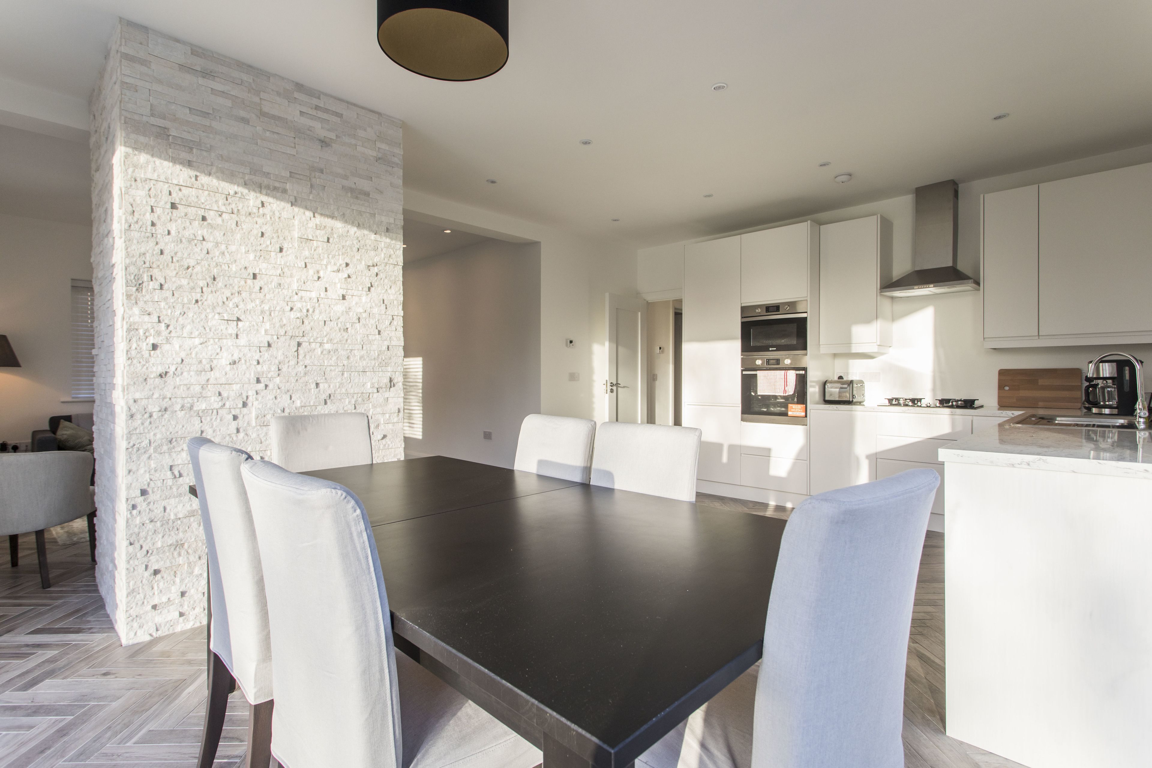 Cottage Affaires, plusieurs lits, non-fumeurs, vue jardin | Restauration dans la chambre