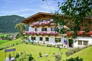 Property grounds - Pension Sonnleitn (Kirchdorf in Tirol)