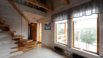 Chalet | Wohnzimmer | Flachbildfernseher