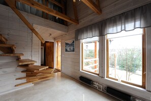 Chalet | Wohnzimmer | Flachbildfernseher