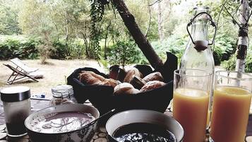 Petit déjeuner continental compris tous les jours