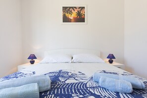 Standard Apartment, 1 Bedroom (549) | Desk, free WiFi, bed sheets