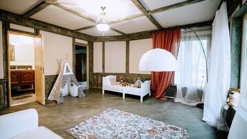 Chalet, Sauna (King Size) | 4 Schlafzimmer, individuell dekoriert, individuell eingerichtet