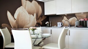 Private kitchenette - Apartamenty Sun & Snow Kościuszki (Kolobrzeg)