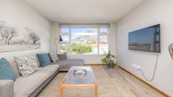 Apartment (1 Bedroom) | Living room | TV, Netflix, streaming services