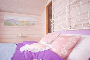 Deluxe Villa, 3 Bedrooms, Sauna | 3 bedrooms, iron/ironing board, free cots/infant beds, free WiFi - Venice (Ershov)