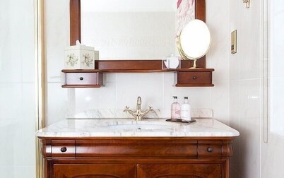 Holly House Bracknell