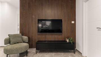 Presidential Apartment, 1 Bedroom, Non Smoking, City View | 1 bedroom, individually decorated, blackout drapes, soundproofing