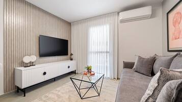 ดีลักซ์อพาร์ทเมนท์, 1 ห้องนอน, ปลอดบุหรี่, วิวเมือง | 1 ห้องนอน, ห้องพักตกแต่งอย่างมีเอกลักษณ์, ผ้าม่านกันแสง, ห้องเก็บเสียง