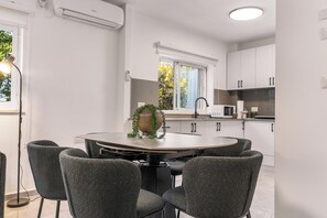 Presidential Apartment, 1 Bedroom, Non Smoking, City View