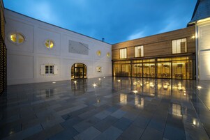 Front of property - evening/night