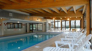 Indoor pool - Village Vacances La Prade Haute (Mont-Dore)