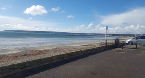 Beach nearby - Bay Lodge (Penzance)