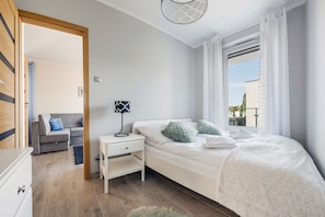 Apartment (14 ul. Rybacka 11 C) | 1 bilik tidur, seterika/papan seterika, cadar katil