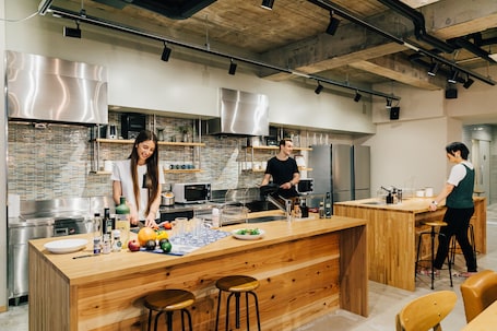 Refrigerador, microondas