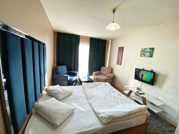 Studio | Room amenity