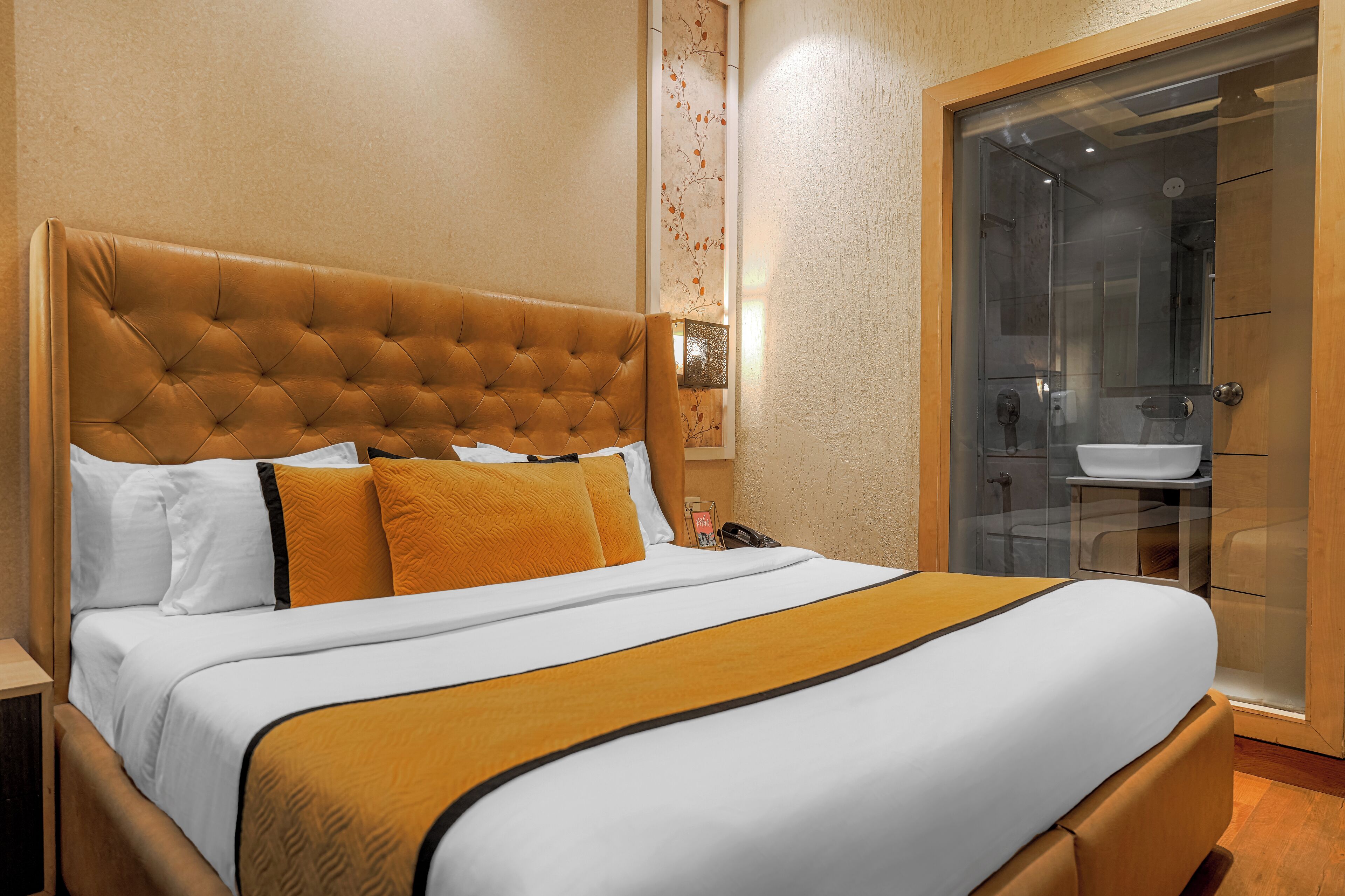 executive room, city view | premium bedding, iron/ironing board, free wifi, bed sheets