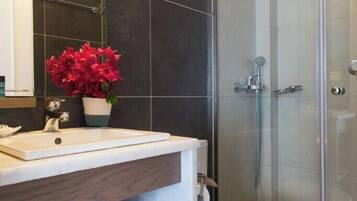 Double or Twin Room, Sea View | In-room safe, desk, blackout drapes, soundproofing