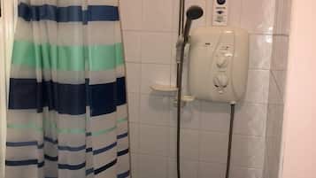 Basic Apartment, 2 Single Beds, Non Smoking | Bathroom shower