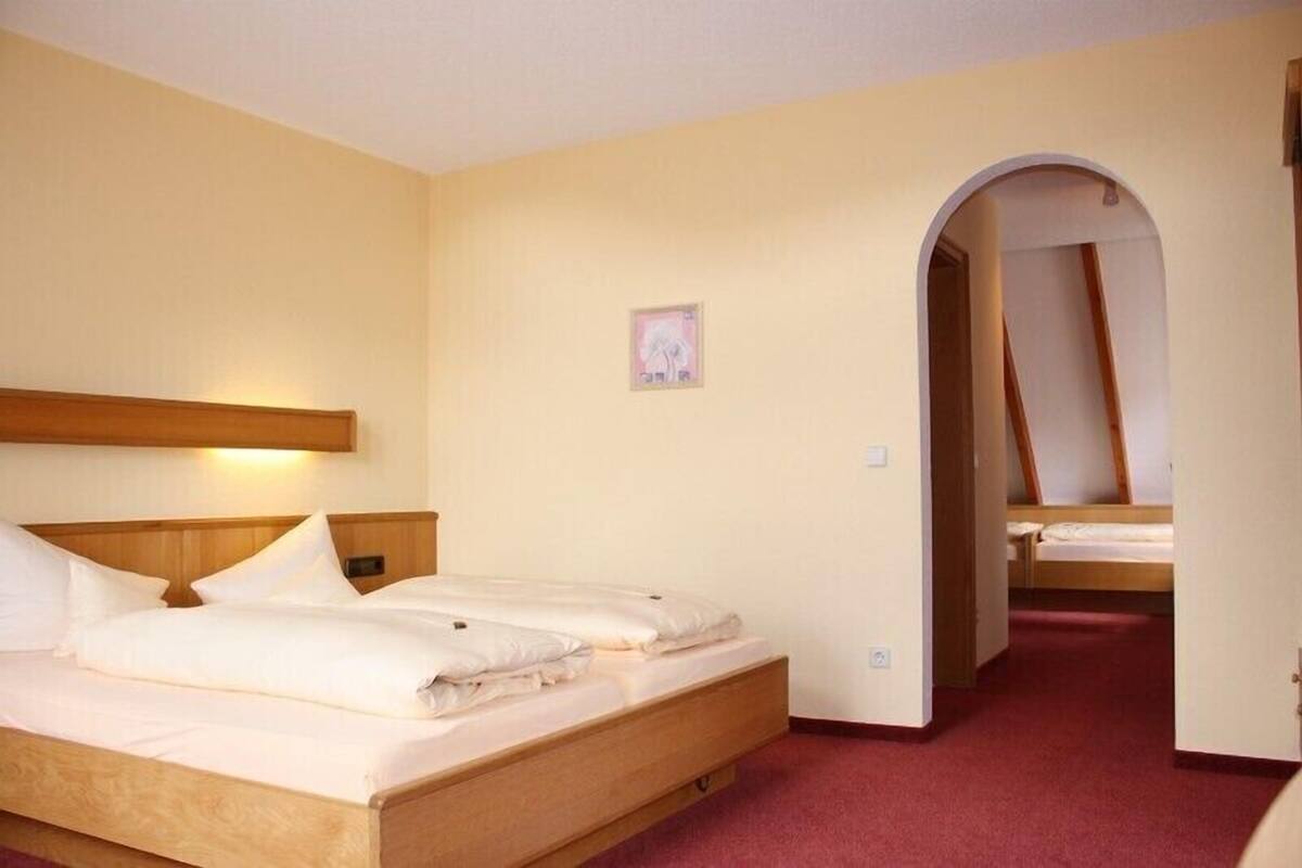 Desk, rollaway beds (surcharge), bed sheets