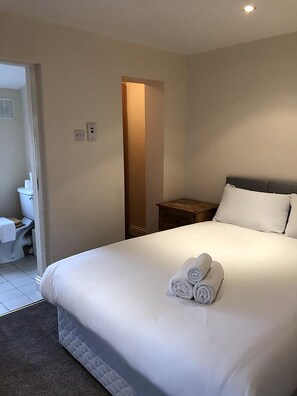 Appartement, 1 lit double et 1 canapé-lit, non-fumeurs | Fer et planche à repasser, Wi-Fi gratuit, draps fournis