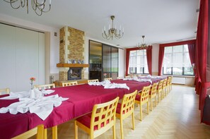 Restaurant - Perla Bieszczadów Geovita (Czarna)