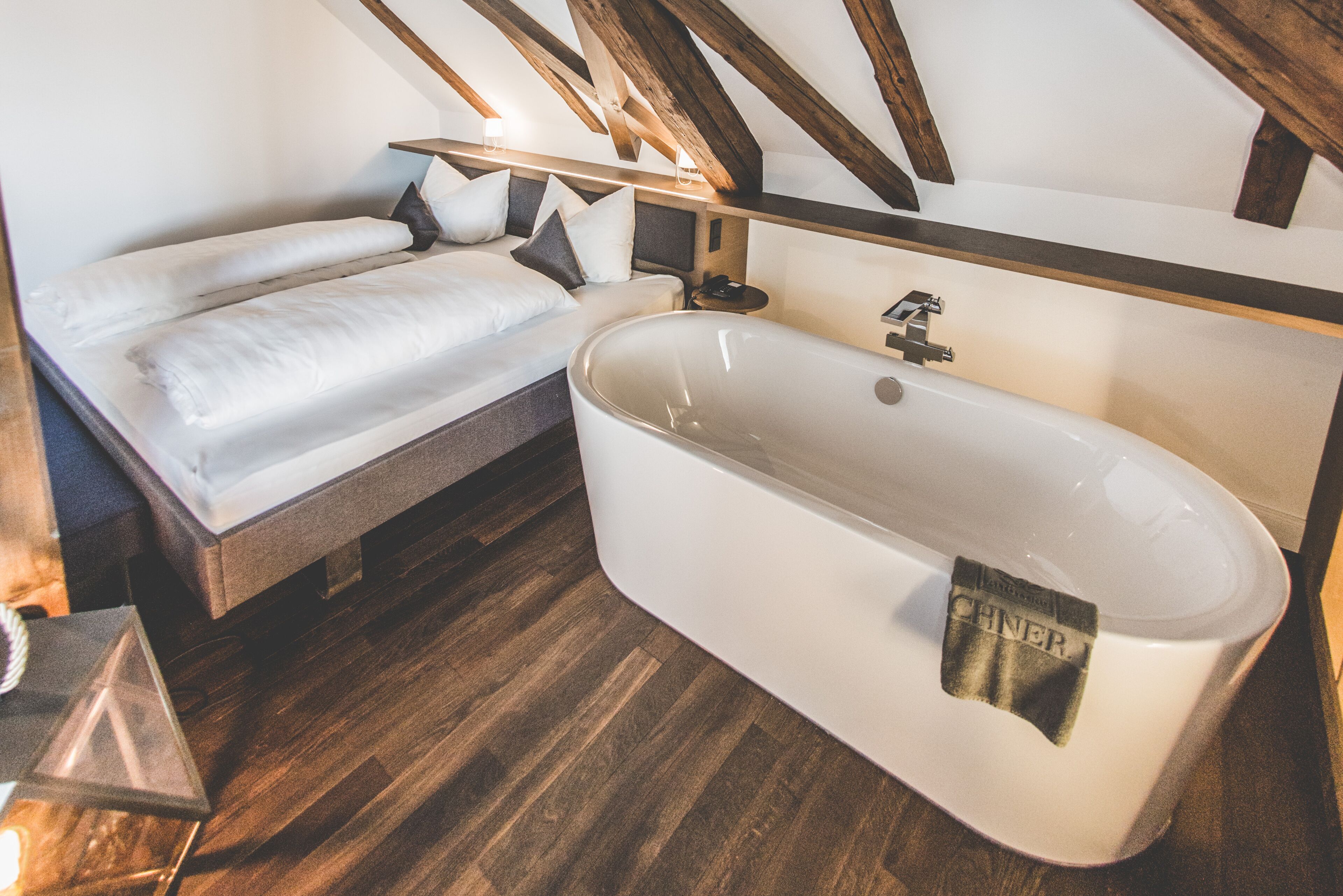 panoramic room | 1 bedroom, premium bedding, down duvets, in-room safe