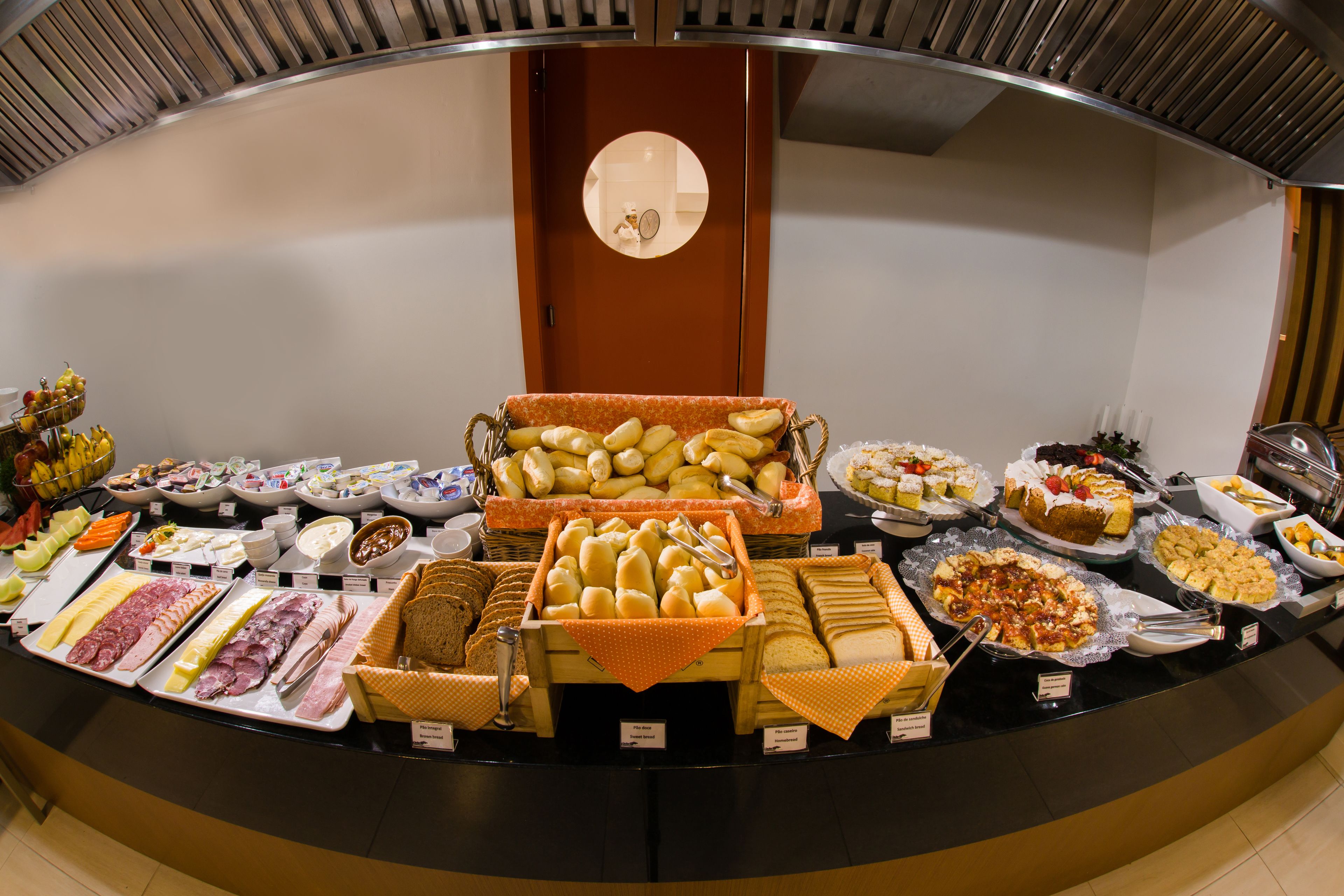 Dinner served, Brazilian cuisine