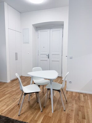 Apartment, 1 King Bed, Non Smoking | In-room dining - Residence Gregorius (Prague)
