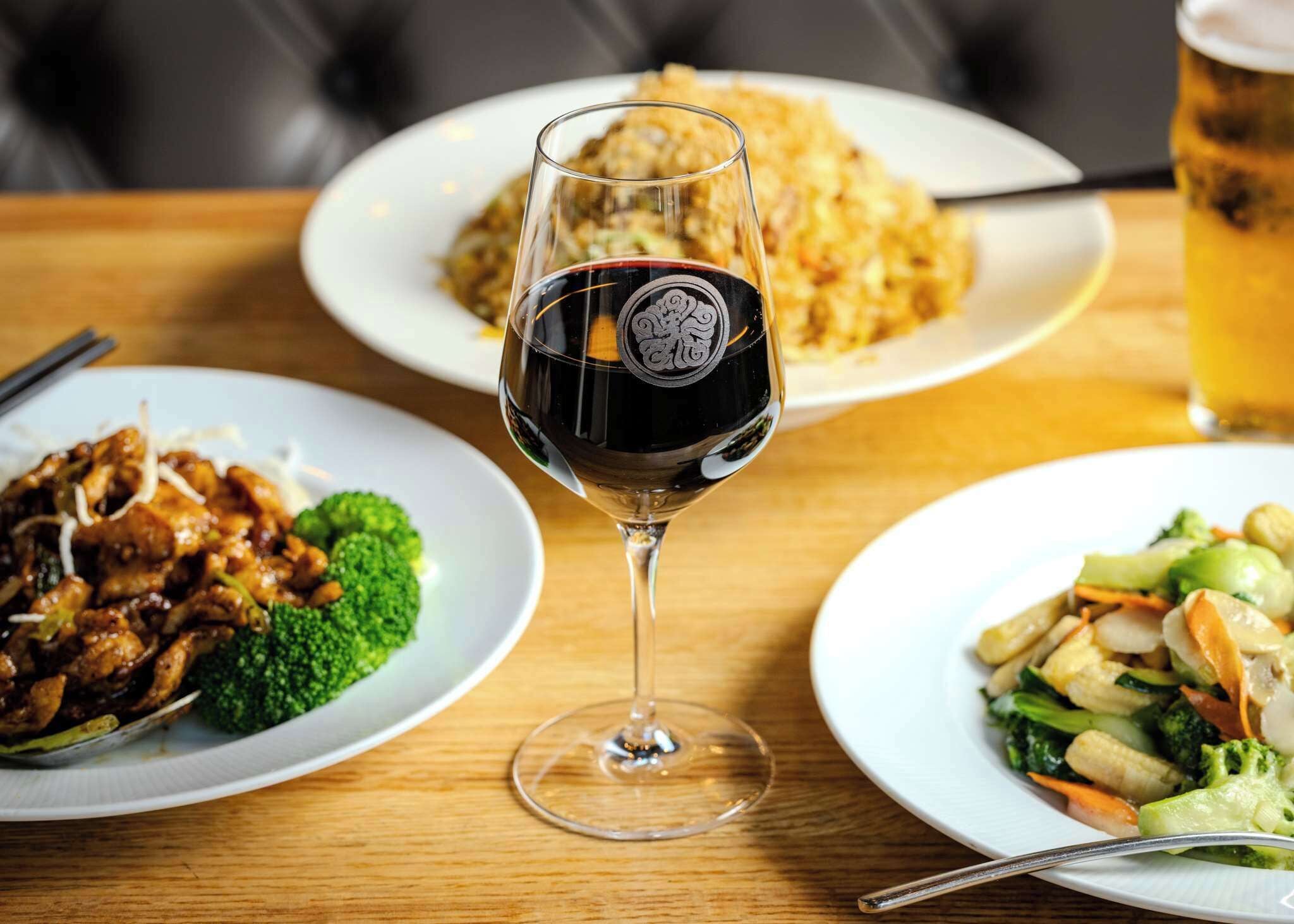 breakfast, lunch, dinner served; asian cuisine