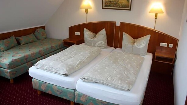 Lobby - Landhotel Garni Am Mv Hlenwv Rth (Tauberbischofsheim)