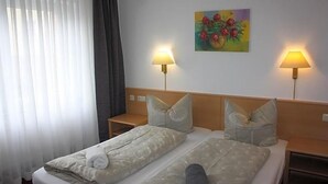 Lobby - Landhotel Garni Am Mv Hlenwv Rth (Tauberbischofsheim)