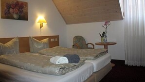 Lobby - Landhotel Garni Am Mv Hlenwv Rth (Tauberbischofsheim)