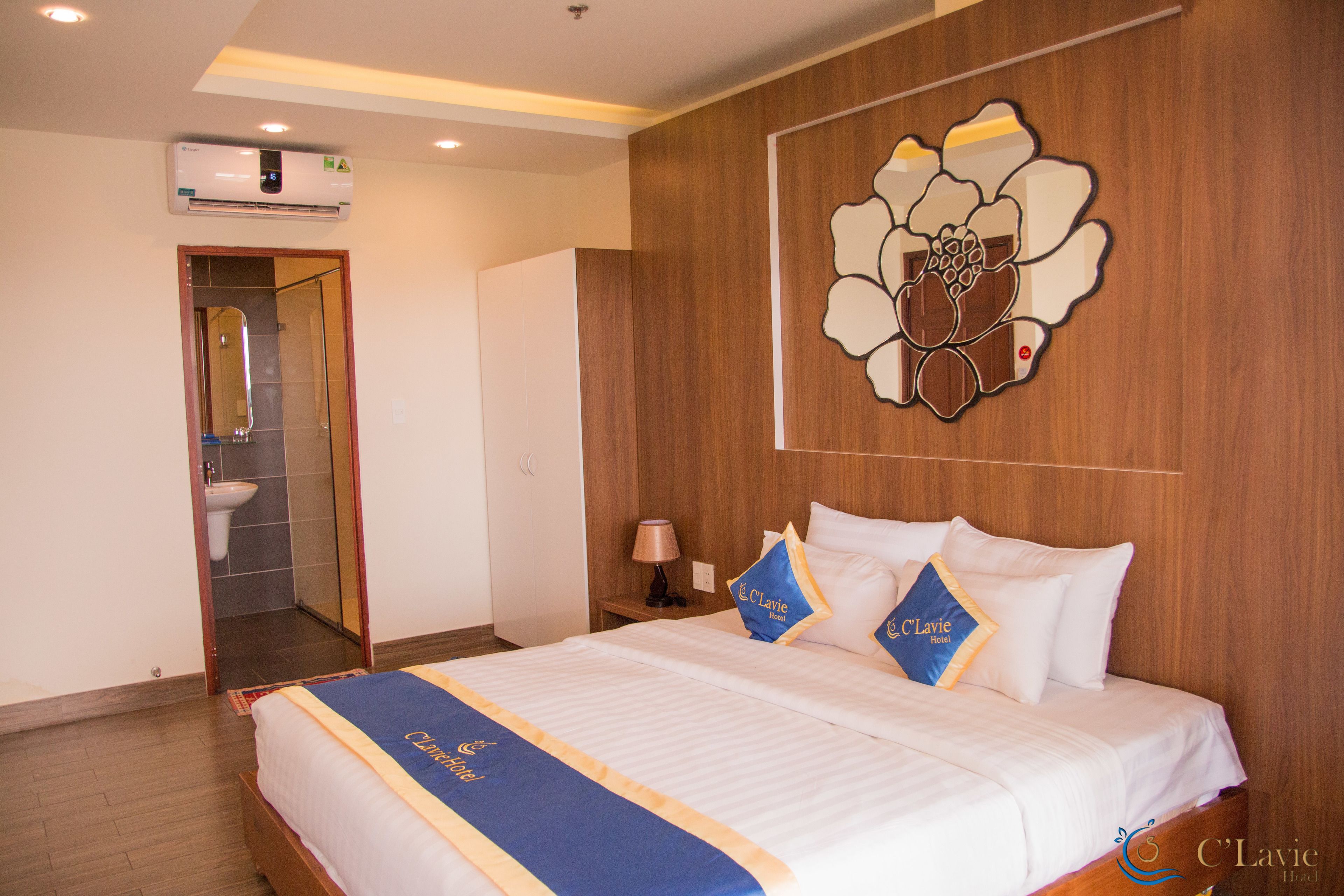 C'Lavie Hotel - Saigon Airport Hotel