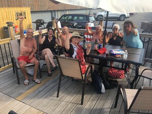 BBQ/picnic area - Seagrass Inn (Old Orchard Beach)