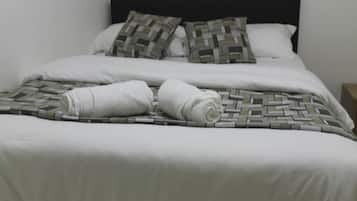 Iron/ironing board, free WiFi, bed sheets