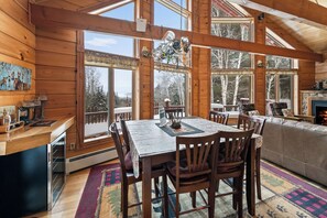 Dining - 🐾Camp Whynot - Great chalet home with  views of Rangeley Lake! Dog friendly (Rangeley)