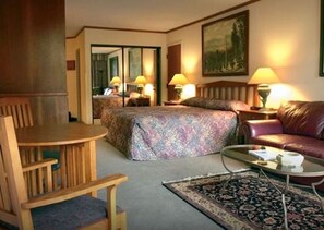 2 bedrooms, in-room safe, iron/ironing board, WiFi - The Cliff Lodge Ski-in/Ski-out luxury slope-side condo (Sandy)