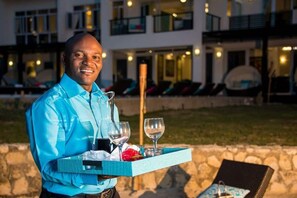 Property grounds - Dreamtime 5-Beachfront, Butler, Chef, Driver, Modern (Montego Bay)